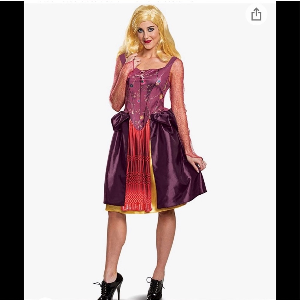 Hocus Pocus Sarah Adult Costume!